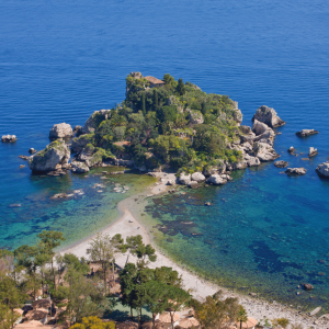 Taormina-white-lotus